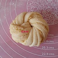 奶香椰蓉花朵小餐包的做法图解10