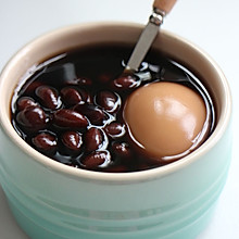 滋补甜汤——黑豆红糖炖蛋