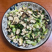 上海青炒香菇