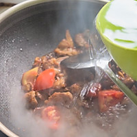番茄牛腩炖土豆的做法图解6