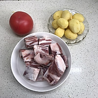 #网红美食我来做#西红柿土豆炖羊排的做法图解1