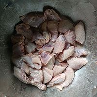 美味辣鸡翅的做法图解1