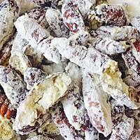 干煸蚕蛹的做法图解1