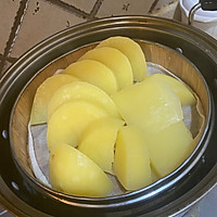 #一起土豆沙拉吧#会拉丝的土豆泥焗蘑菇的做法图解3