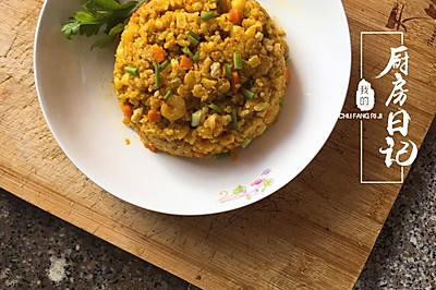 虾仁鸡丁咖喱炒饭