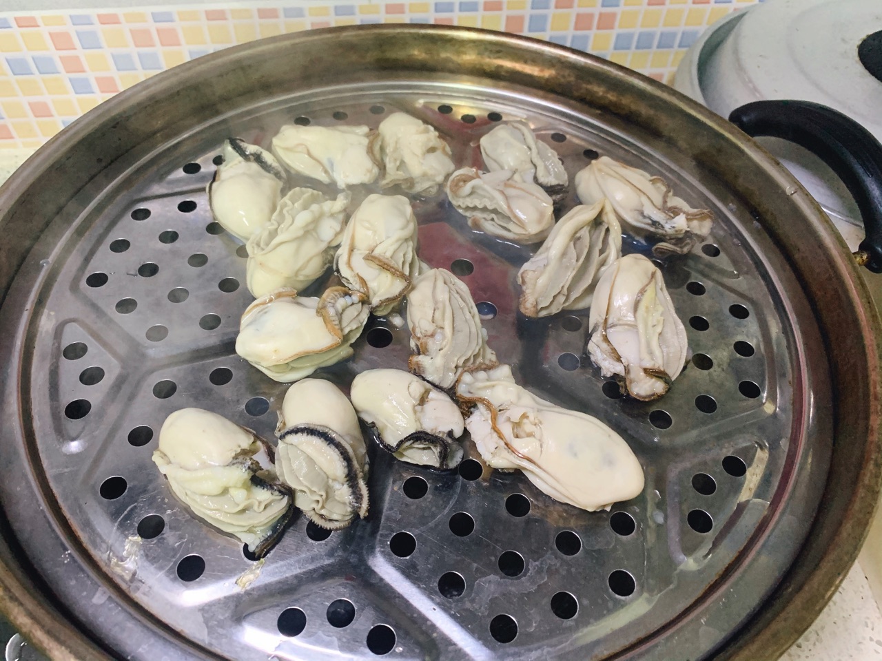 海蛎子萝卜丝汤的做法_菜谱_豆果美食