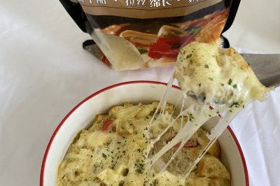 蒜香芝士焗吐司面包