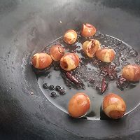 快手鹌鹑蛋的做法图解1