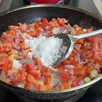 番茄肉酱螺旋面的做法图解5