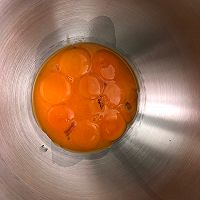 方形蜂蜜蛋糕（八寸戚风）的做法图解1
