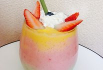 彩虹慕斯雪的做法