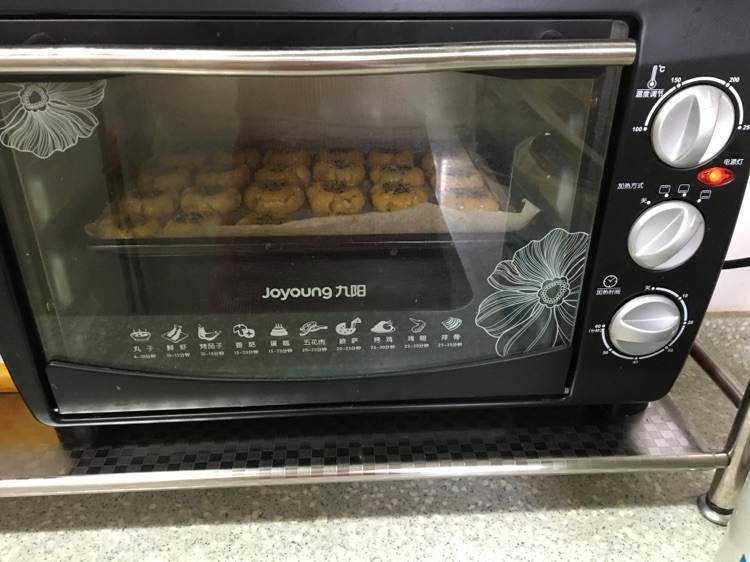 美味酥香核桃酥饼家庭版20g，24只的做法图解9