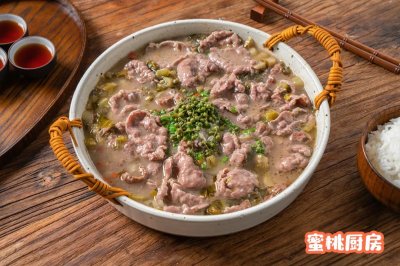 【酸菜滑牛肉】天热最爱的下饭菜！