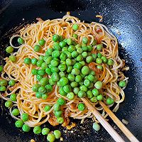 #豆果10周年生日快乐#青豆干虾仁意面的做法图解6