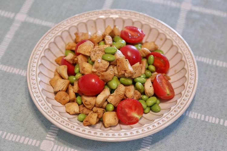 小番茄毛豆炒鸡丁的做法