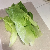 生菜芒果鲜虾沙拉的做法图解1