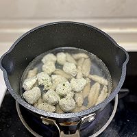 快快吃饭】麻辣拌鸡胸肉丸莜面鱼鱼的做法图解3