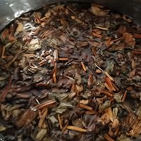 缓解咳嗽——鱼腥草炖梨的做法图解1