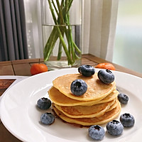#换着花样吃早餐#简单好吃的香蕉松饼pancake的做法图解9