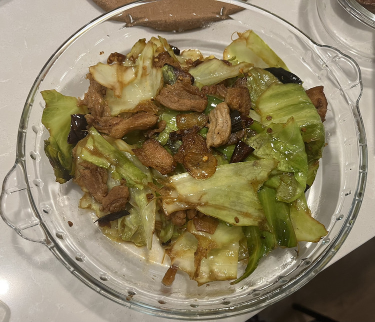 干锅手撕包菜的做法