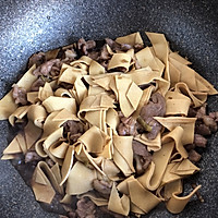 肉炒干豆腐的做法图解3