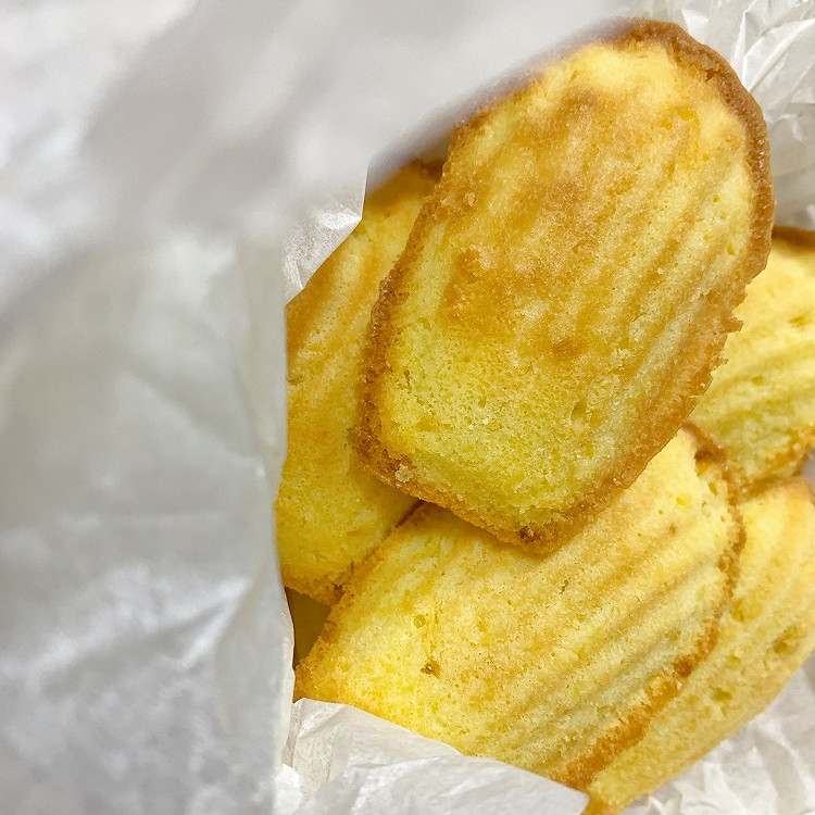 菠萝玛德琳的做法