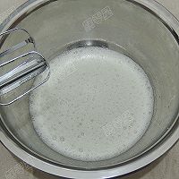 戚风蛋糕的做法图解6