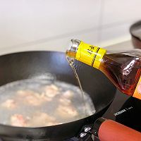 便当【香菇剁椒蒸翅根+蒸水蛋】的做法图解4