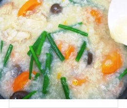 香菇鸡肉胡萝卜粥的做法