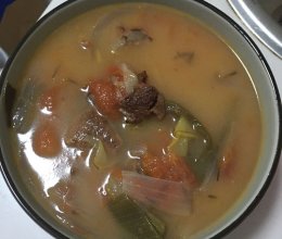 番茄牛腩洋葱汤的做法