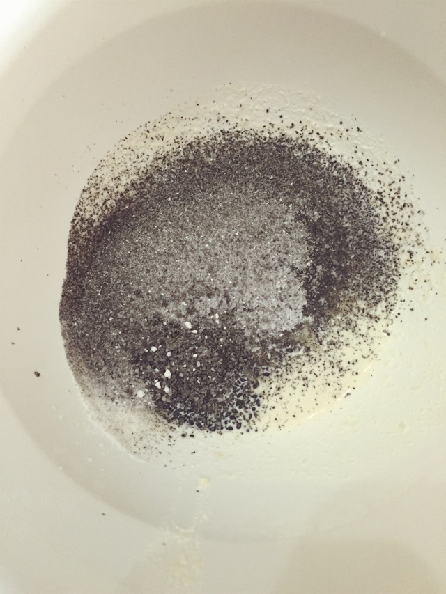 麻麻黑·黑芝麻蛋糕卷的做法图解6