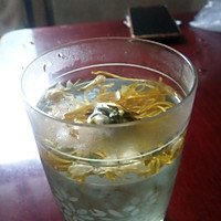 薄荷菊花茉莉花，成为一杯花草茶。的做法图解4