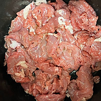 #做川菜用豪吉#牛肉炒鸡蛋的做法图解1