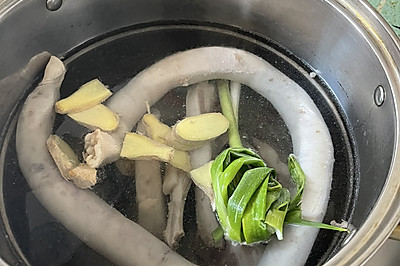 炖羊排羊肉肠