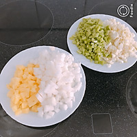 蔬菜炸酱菠菜面的做法图解5