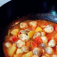 茄汁草菇焖土豆的做法图解5