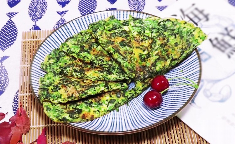 菠菜蛋饼的做法