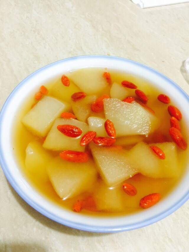 冰糖雪梨的做法