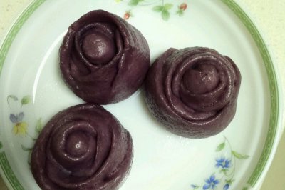 玫瑰花紫薯馒头