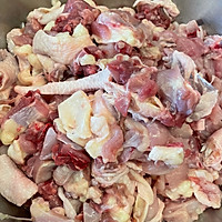 电磁炉也能做出美味【正宗新疆大盘鸡】的做法图解1