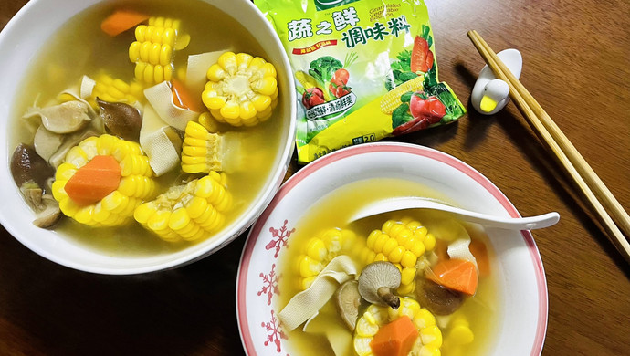 鲜蔬玉米胡萝卜汤