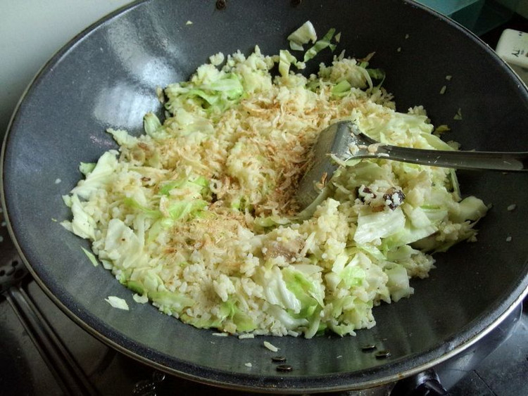 包菜饭【包菜炒饭】的做法