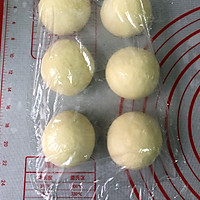 毛毛虫造型牛奶面包的做法图解7