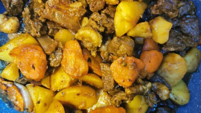 无油版牛肉炖土豆