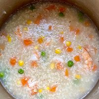 #奶香四溢 暖锅佳味#奶香鲜虾时蔬粥的做法图解6