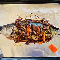 锡纸鲈鱼，在家做美味大餐的做法图解11