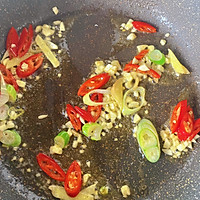 酸菜牛肉煲的做法图解2