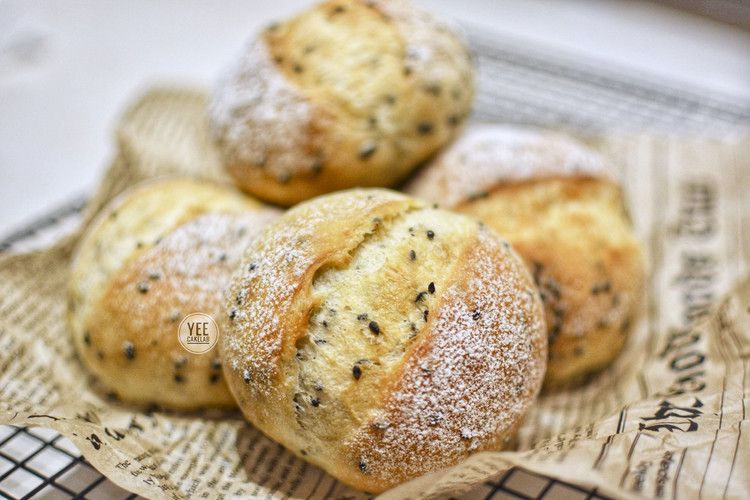 法国黑芝麻球面包（免揉！免揉！免揉！）简单操作早餐必备的做法