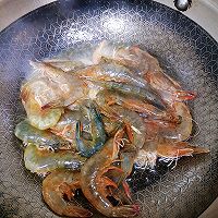 #暖冬酱在手，嗨吃部队锅#韩式辣酱基围虾的做法图解4