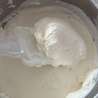 最简单自制香草冰淇淋的做法图解5